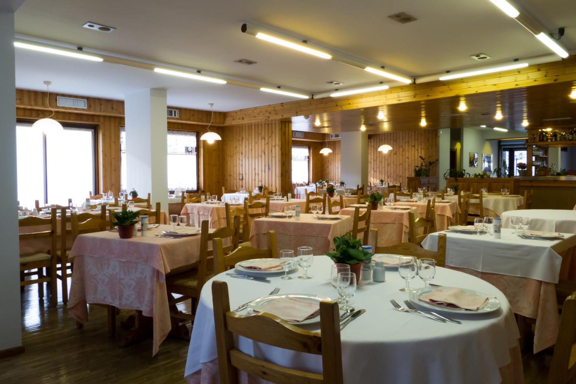 Hotel Valdotain Villeneuve Eksteriør billede