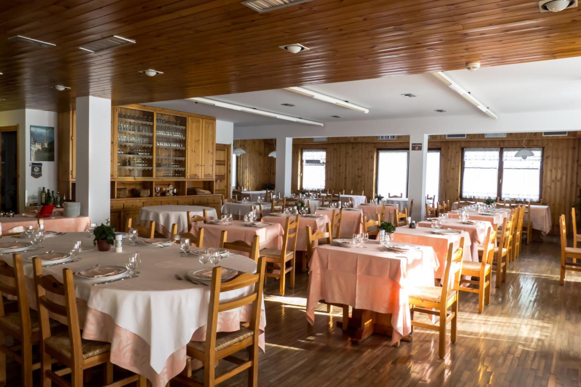 Hotel Valdotain Villeneuve Eksteriør billede