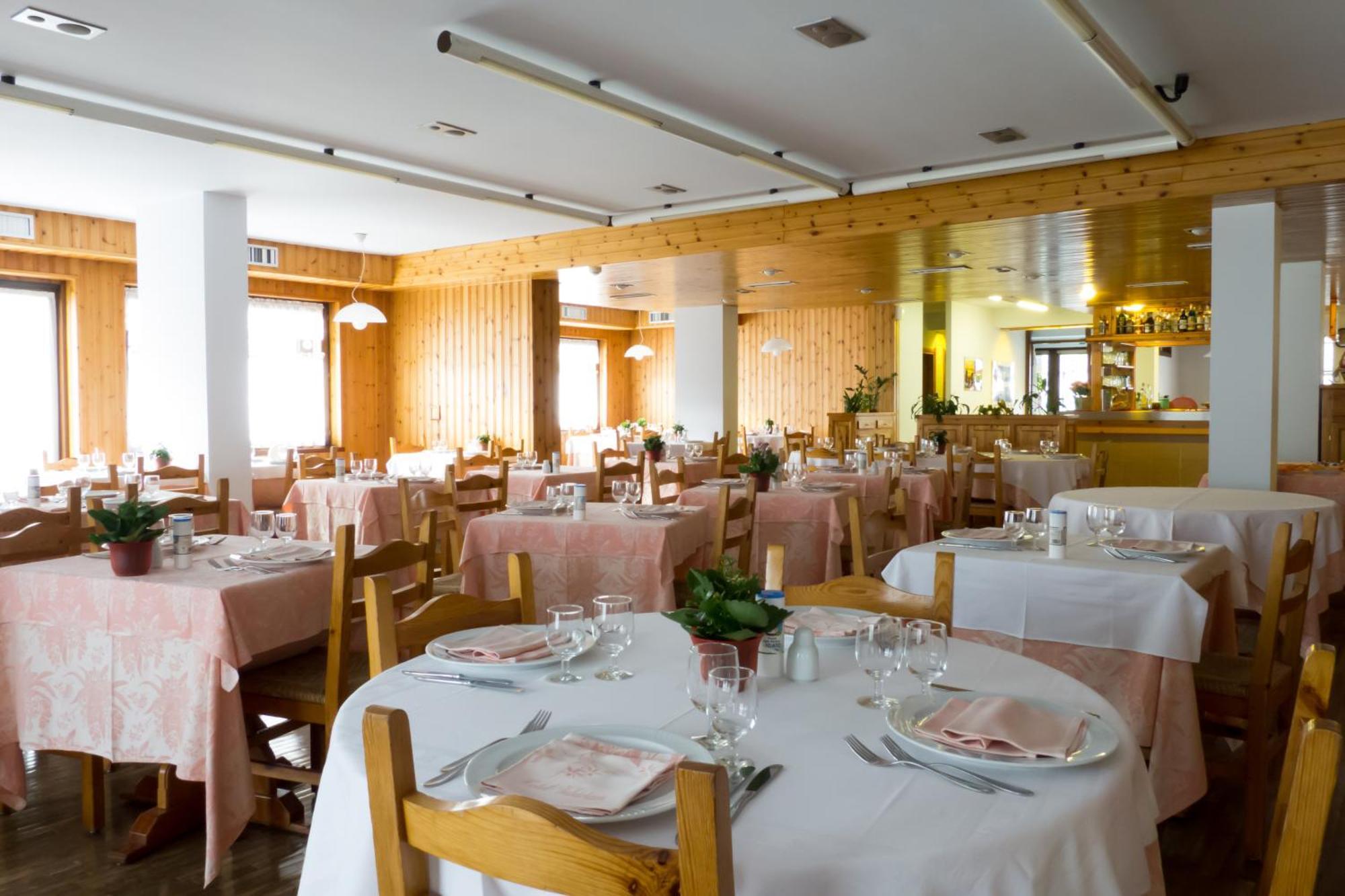 Hotel Valdotain Villeneuve Eksteriør billede