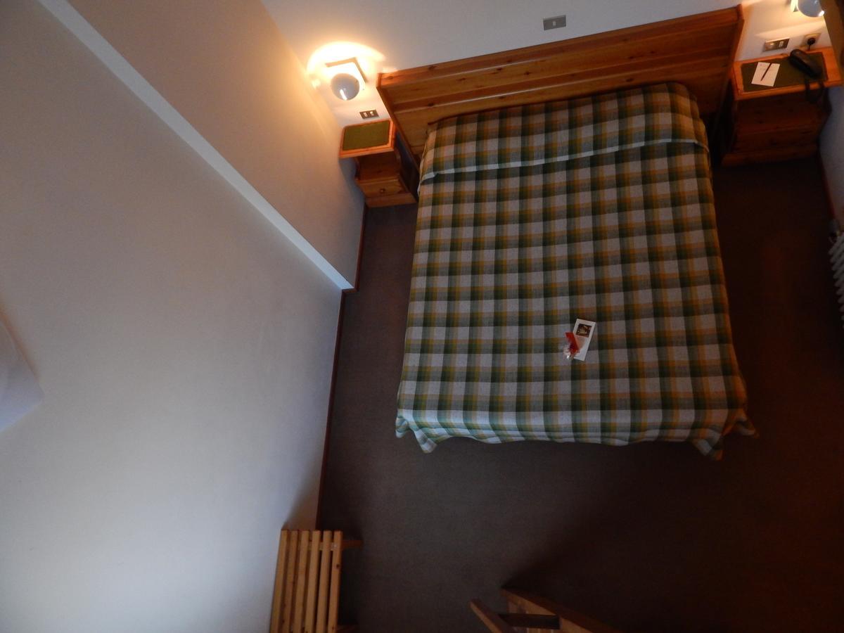 Hotel Valdotain Villeneuve Eksteriør billede